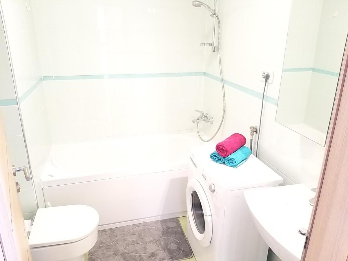 3 Bedroom Apartment With Terrace And Free Parking سبليت المظهر الخارجي الصورة
