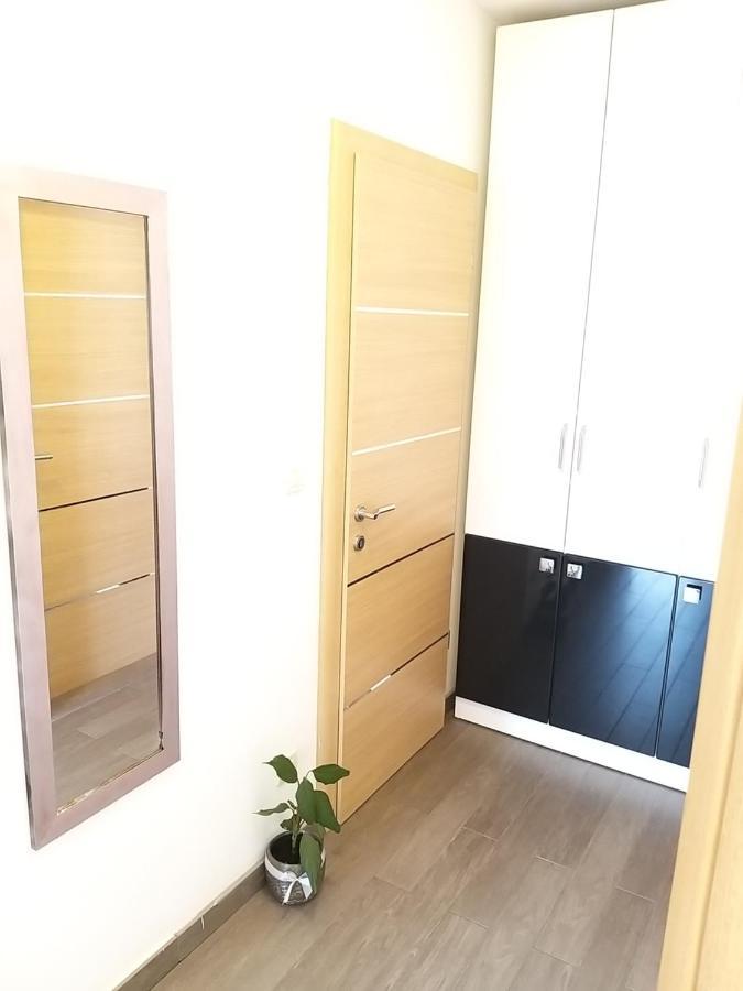 3 Bedroom Apartment With Terrace And Free Parking سبليت المظهر الخارجي الصورة